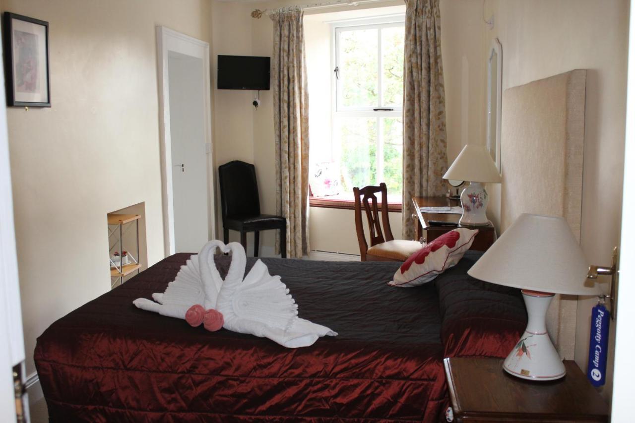 Tom Crean Base Camp - Food Drink Bed Hotel Kenmare Exterior photo